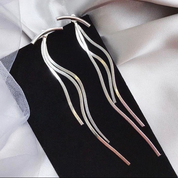 NEW Silver Bar Long Thread Tassel Earrings - Picture 2 of 3